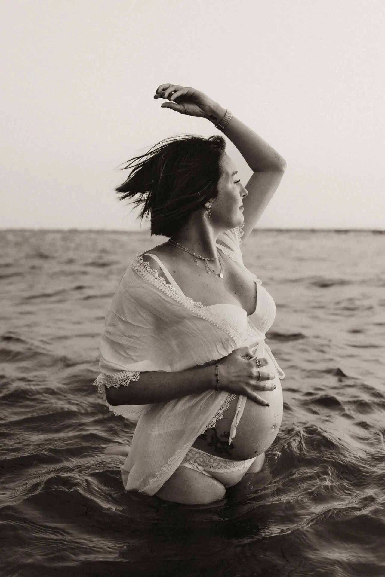 Séance grossesse en extérieur au Bassin d'Arcachon